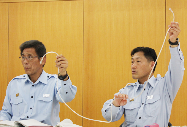 ゴムチューブを挿入し息を吹き込む暴行 消防士が逮捕された事件が酷い Naver まとめ