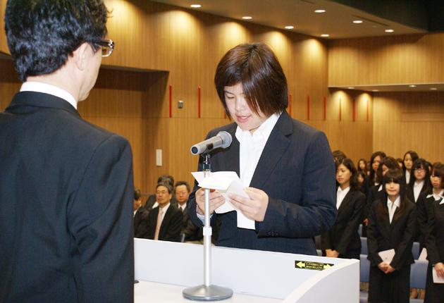豊橋歯科衛生士専門学校で入学式 東日新聞 豊橋歯科衛生士専門学校で入学式 東日新聞