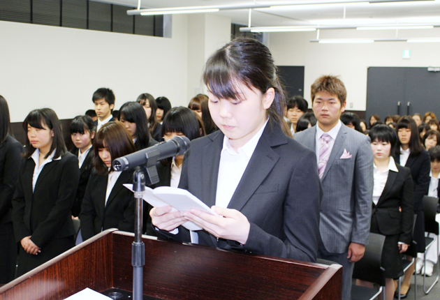 東三河看護専門学校で入学式 東日新聞 東三河看護専門学校で入学式 東日新聞