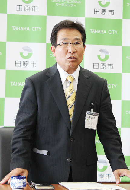 田原市長に山下氏就任
