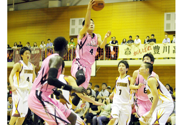 ２年連続 桜丘がアベックｖ 東日新聞