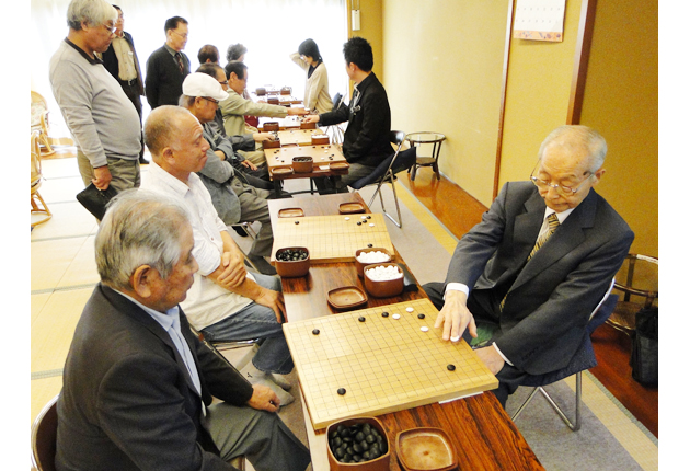 プロ棋士３人と手合わせ