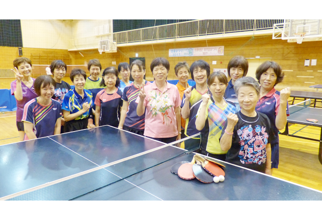 卓球女子全国大会で２選手ｖ 東日新聞