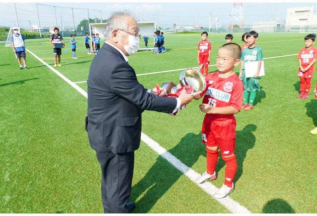 キューズｆｃ浜松が初優勝 東日新聞